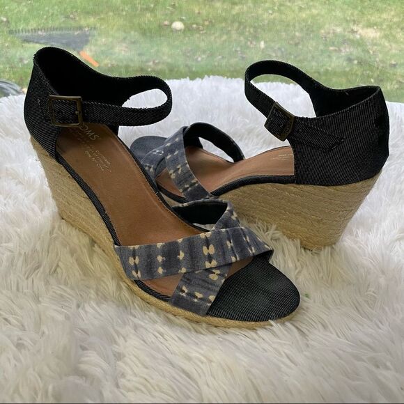 Toms Denim Blue Batik Platform Espadrille Wedge Sienna‎ Sandals Sz 10 - Picture 1 of 10
